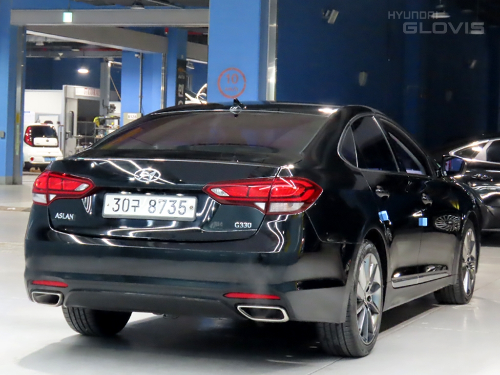 HYUNDAI Aslan G330
