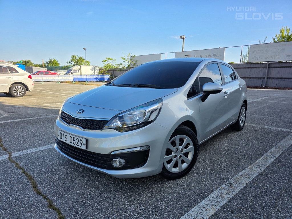 KIA The New Pride 4Door 1.4 MPI