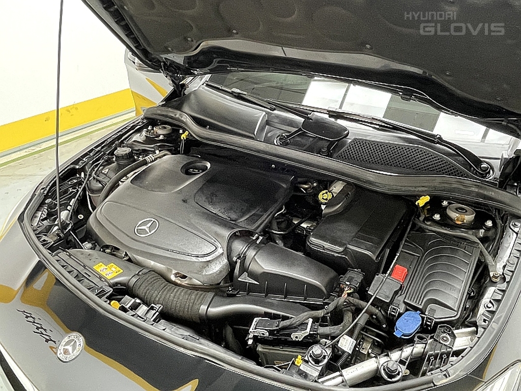 BENZ CLA-Class CLA 220