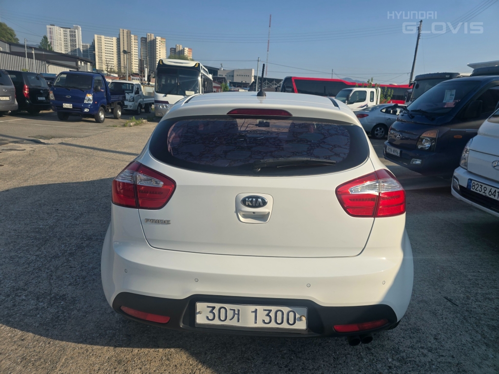 KIA All New Pride 5Door 1.6 GDI