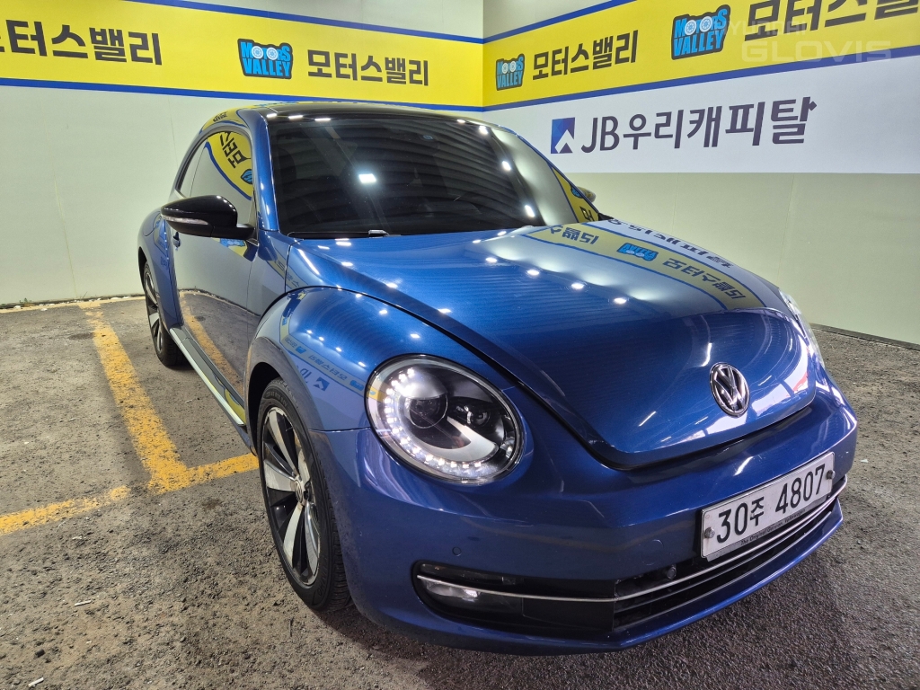 VOLKSWAGEN The Beetle 2.0 TDI