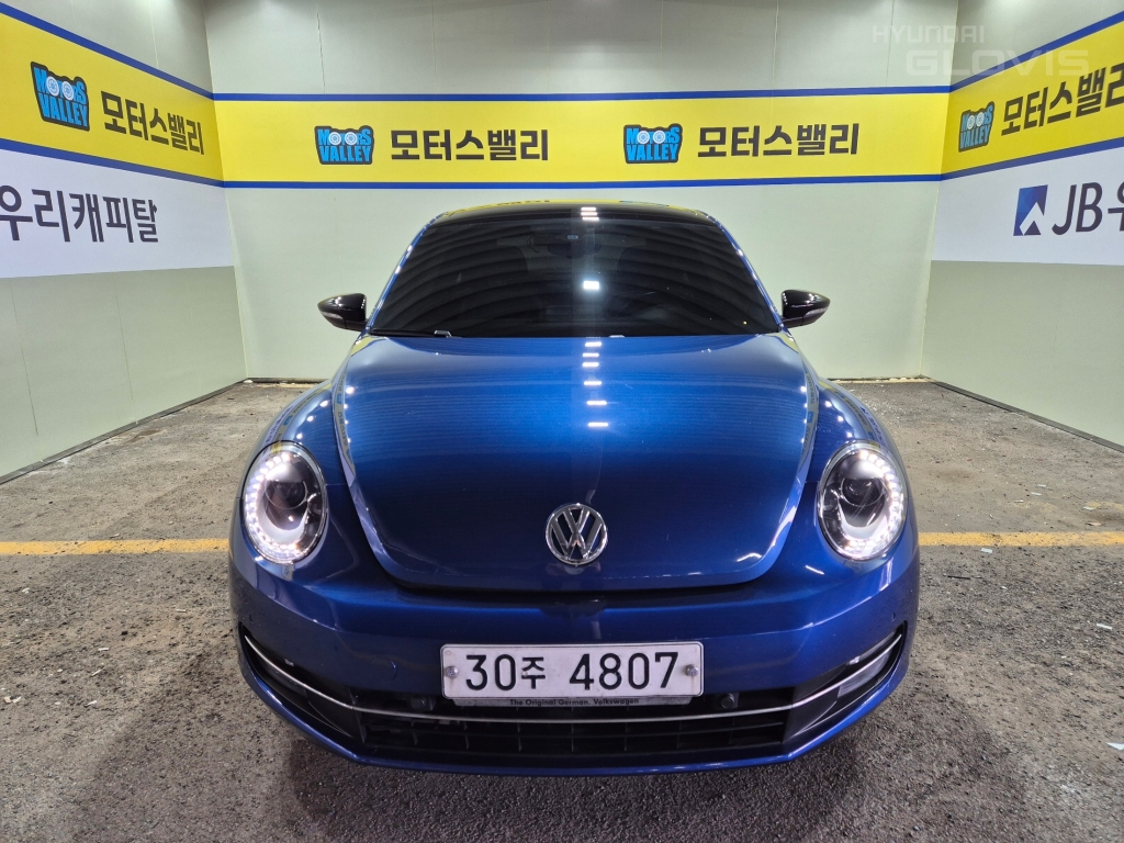 VOLKSWAGEN The Beetle 2.0 TDI