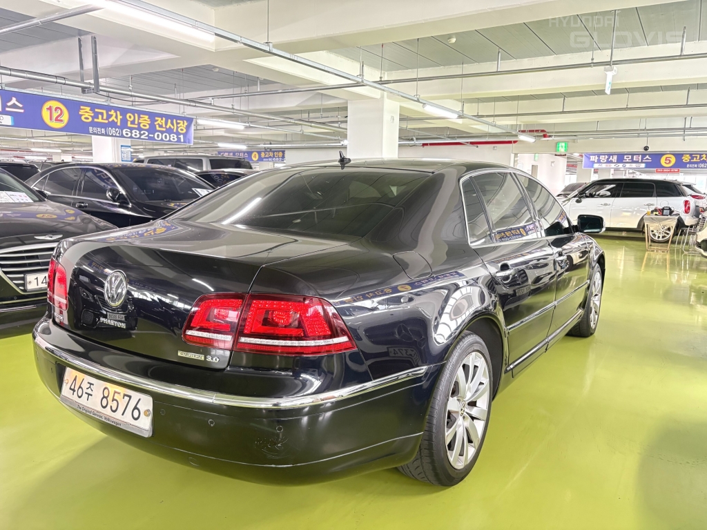 VOLKSWAGEN Phaeton V6 3.0 TDI