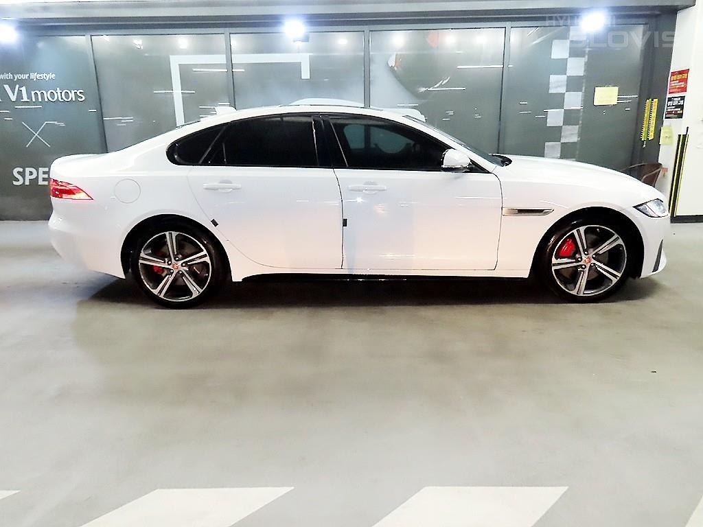 JAGUAR XF (2nd Generation) 3.0 S AWD