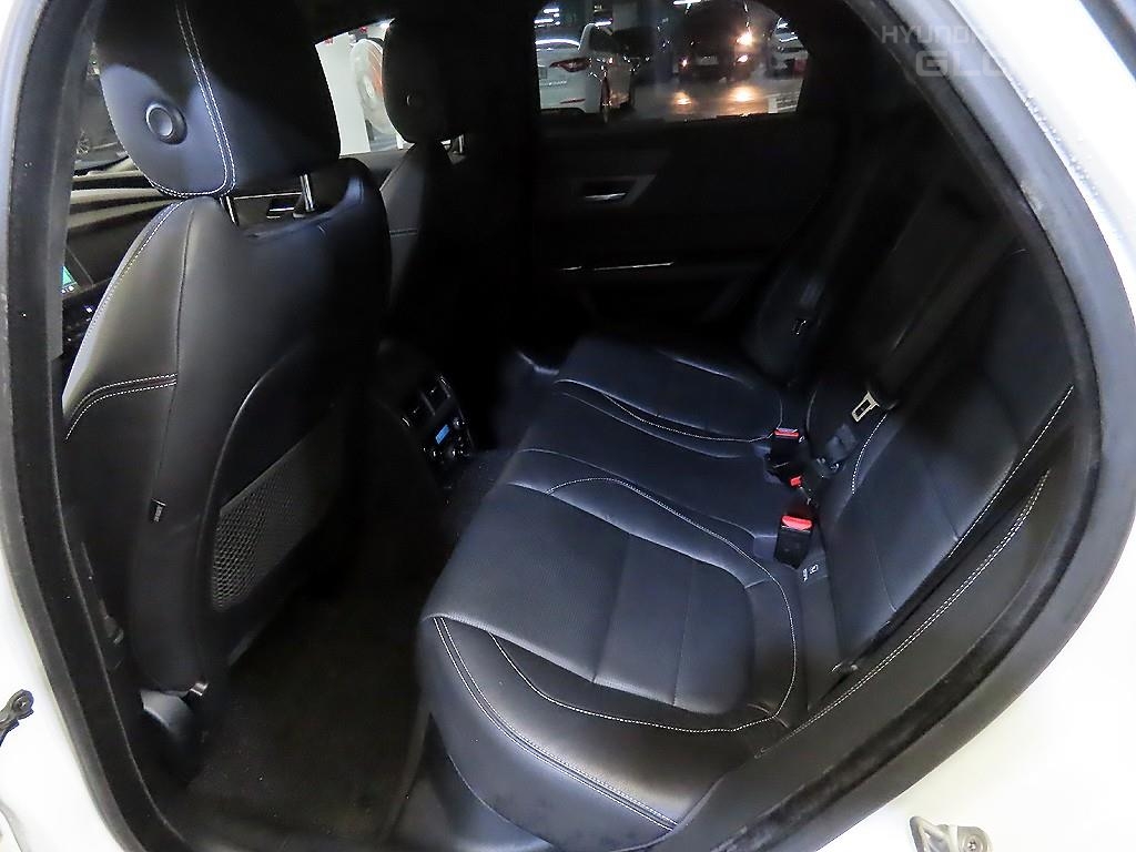 JAGUAR XF (2nd Generation) 3.0 S AWD