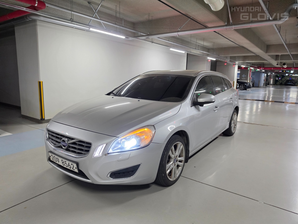 VOLVO V60 D3
