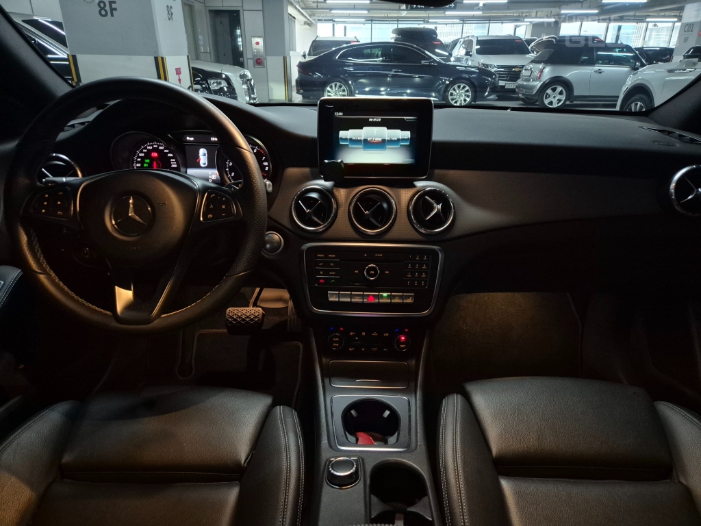 BENZ CLA-Class CLA250 4 Matic