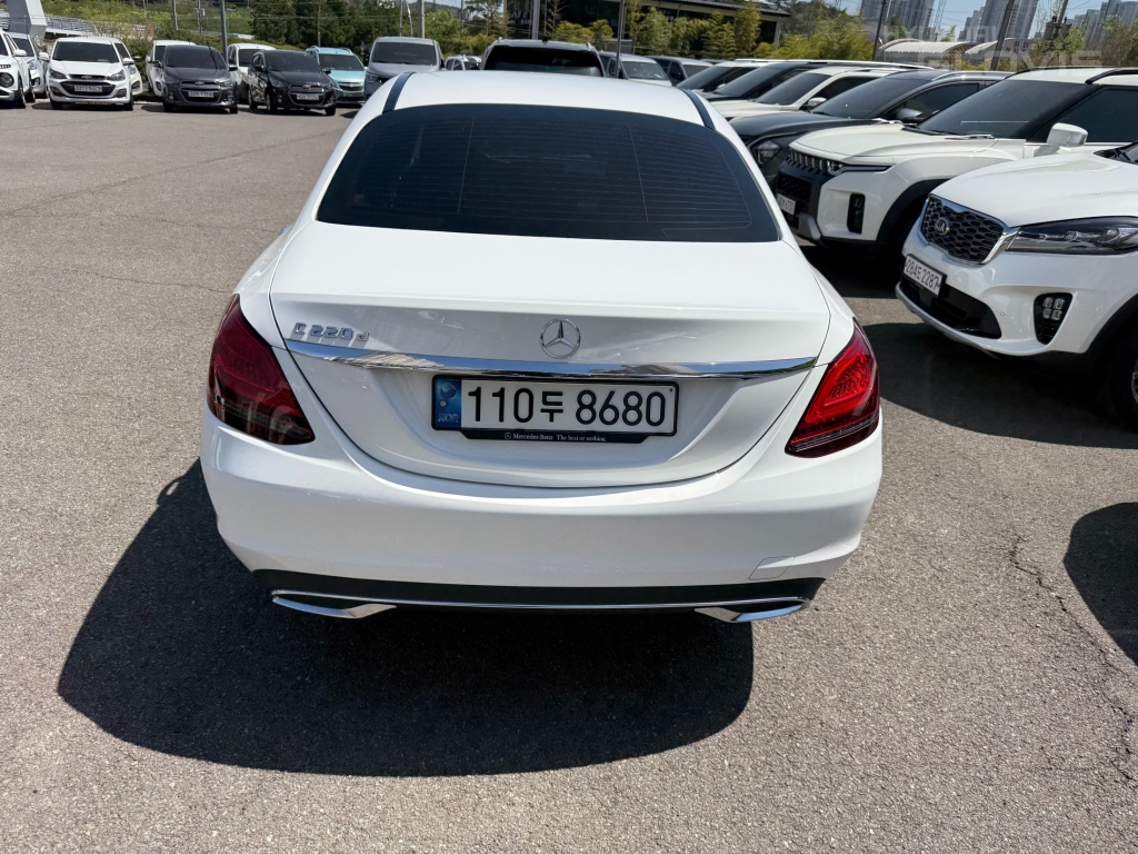BENZ C-Class (4th Generation) C220 D