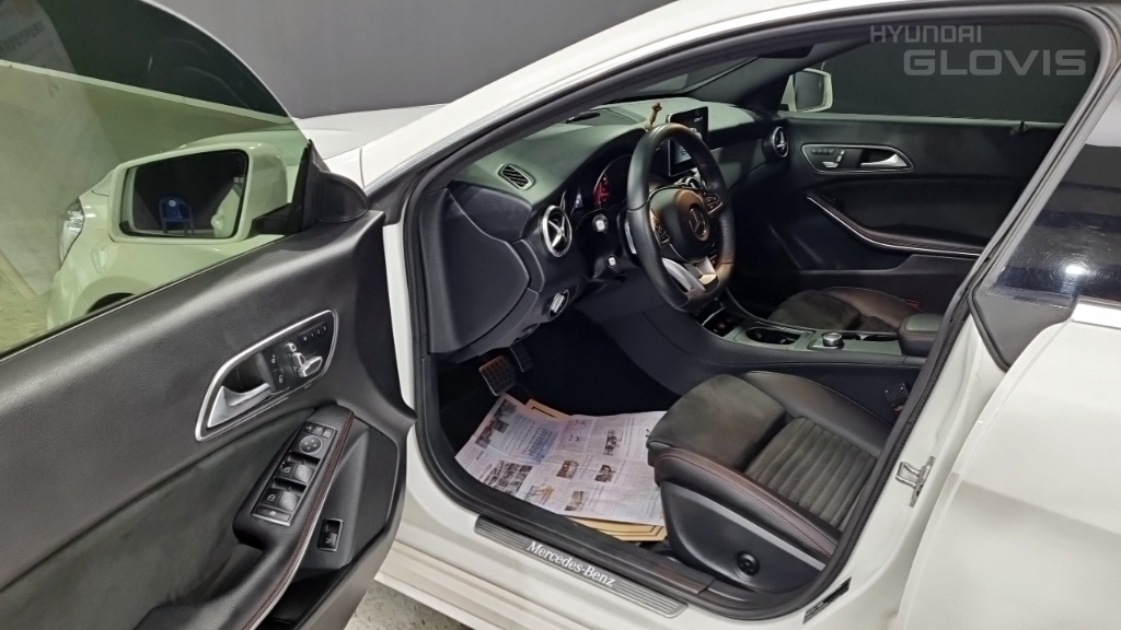 BENZ CLA-Class CLA 220