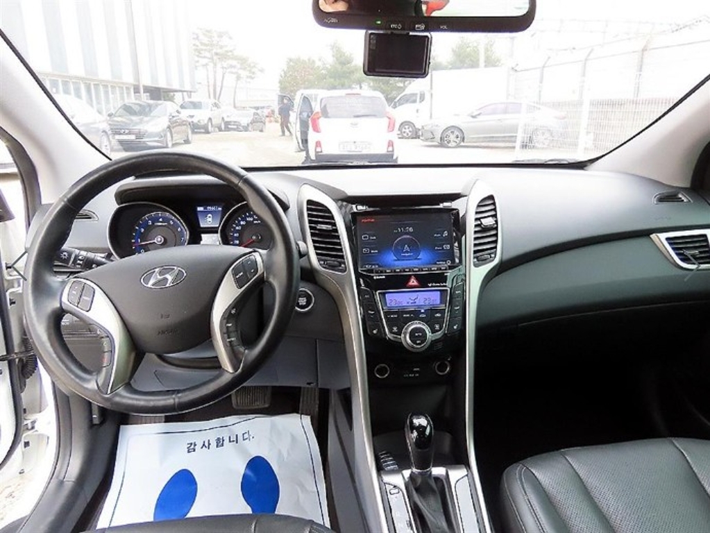HYUNDAI The New I30 2.0 GDI