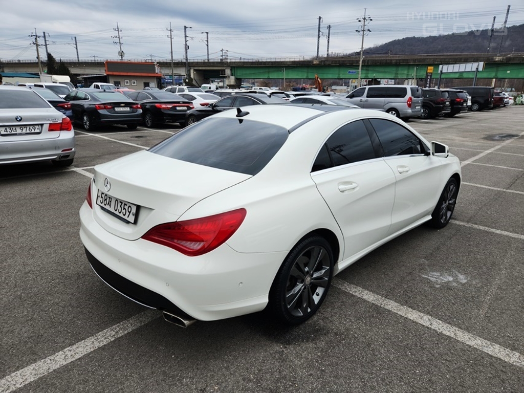 BENZ CLA-Class CLA200 D