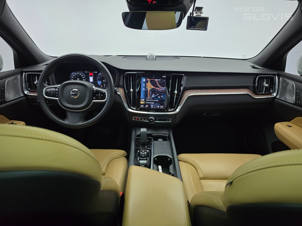 VOLVO V60 Cross Country (2nd Generation) 2.0 B5 AWD