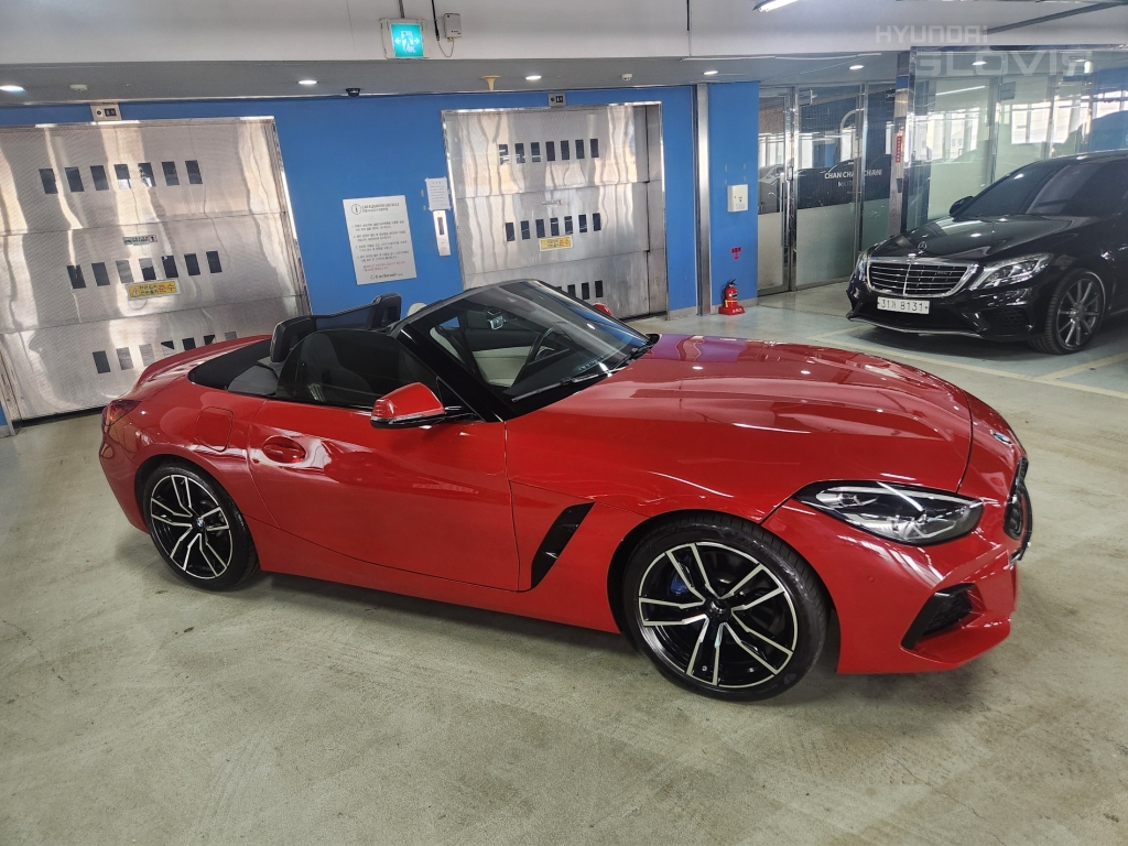 BMW Z4 (3rd Generation) 20i SDrive
