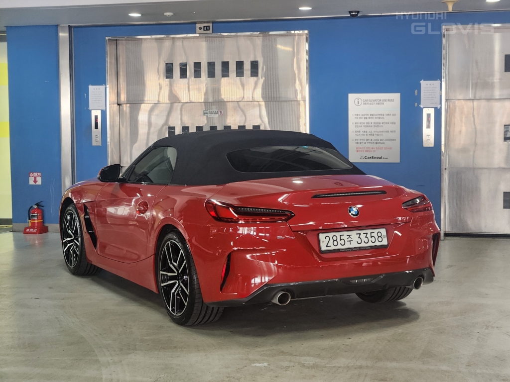 BMW Z4 (3rd Generation) 20i SDrive