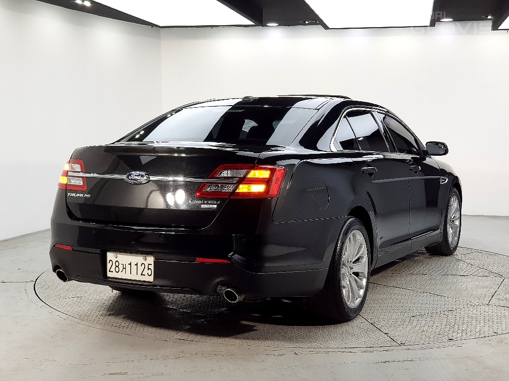 FORD Taurus (6th Generation) 2.0 Ecoboost