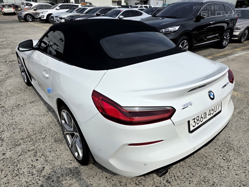 BMW Z4 (3rd Generation) 20i SDrive