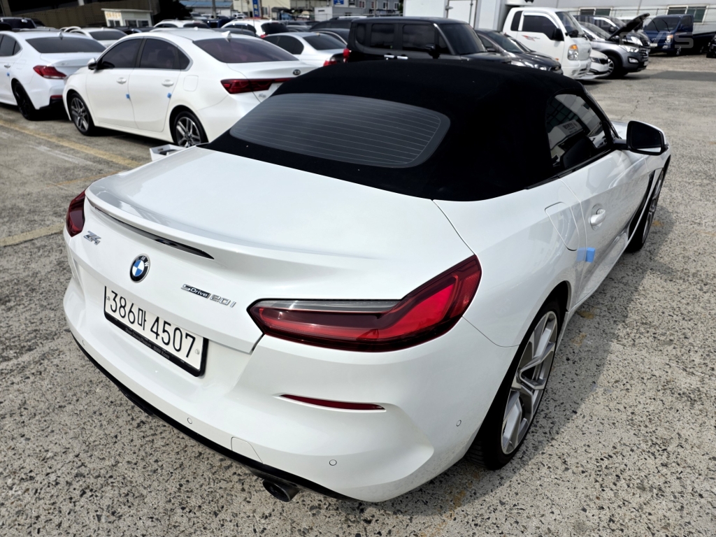 BMW Z4 (3rd Generation) 20i SDrive