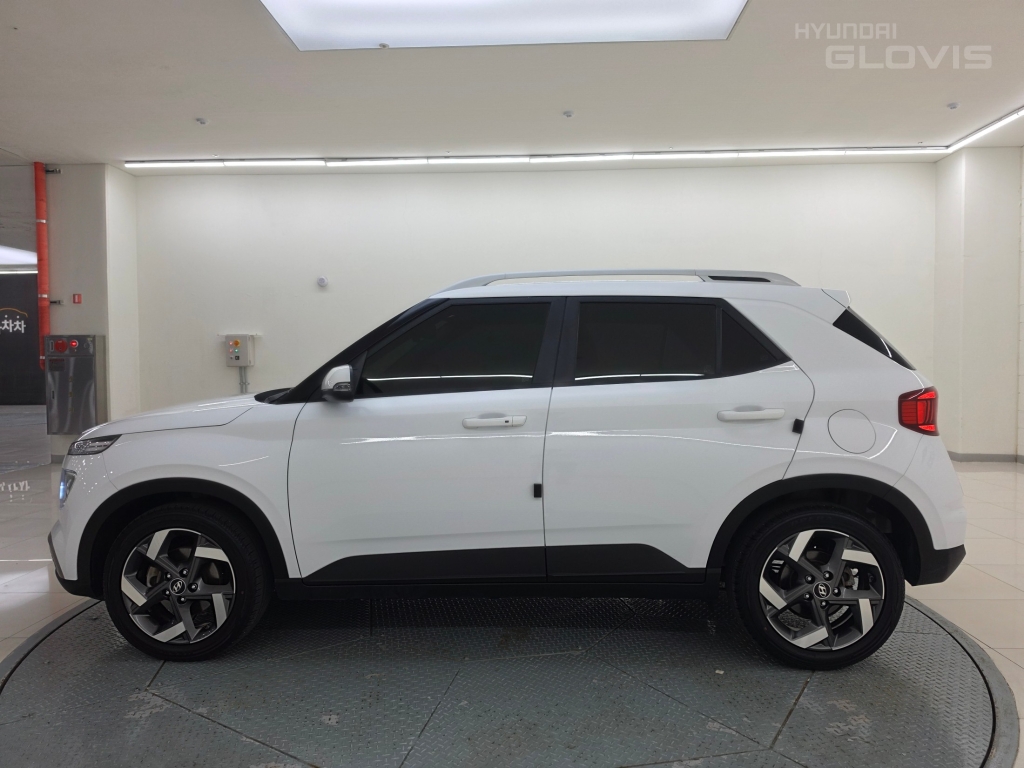 HYUNDAI Venue Smart