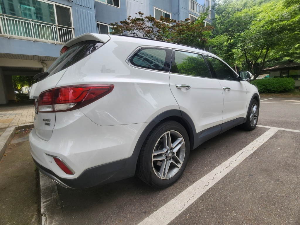 HYUNDAI The New Maxcruz Diesel 2.2 4WD
