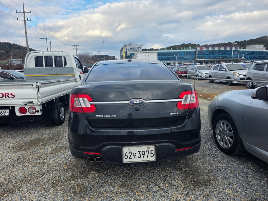 FORD Taurus (6th Generation) 3.5