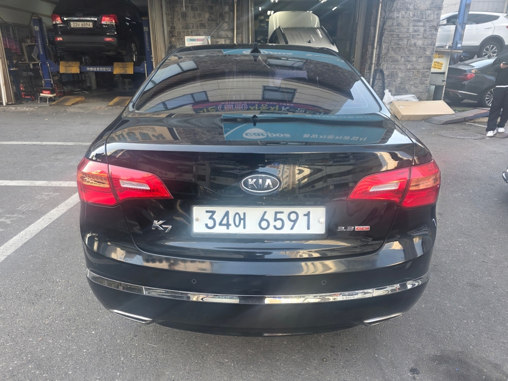 KIA K7 Prestige 3.3 GDI