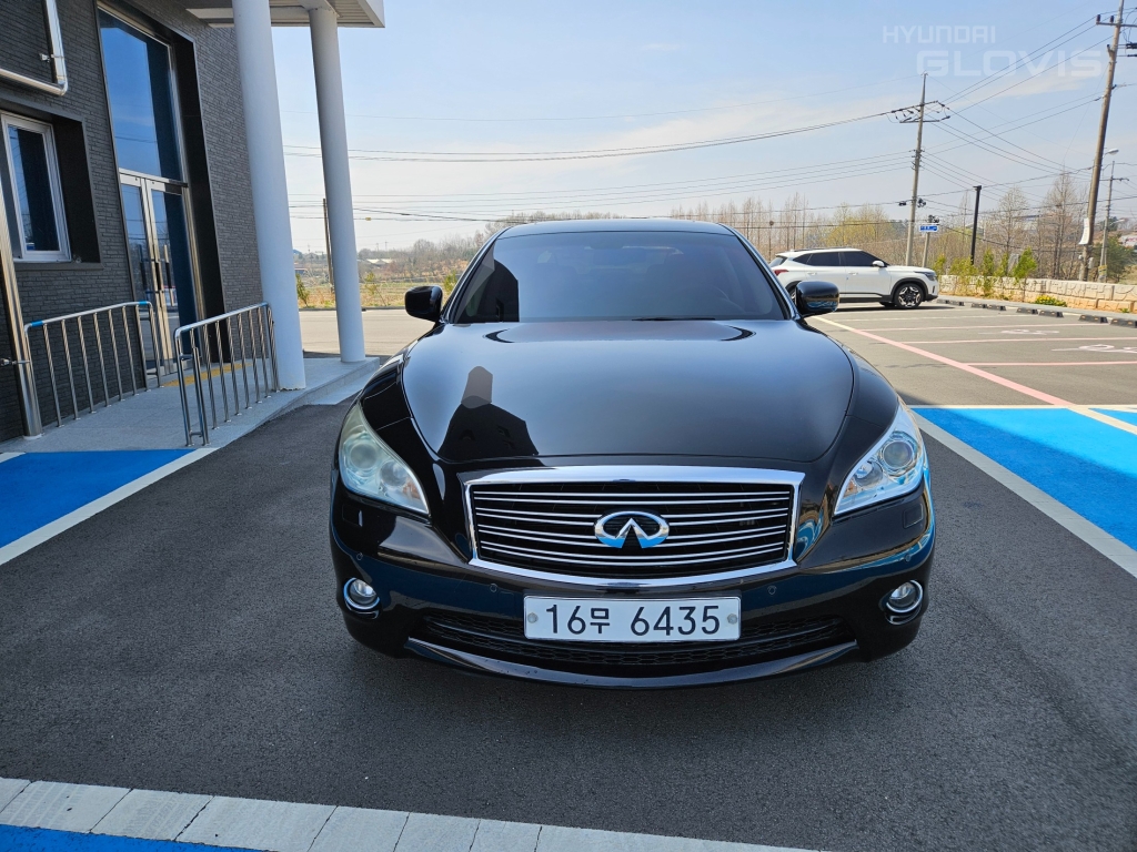 INFINITY M (4th Generation) M37 X