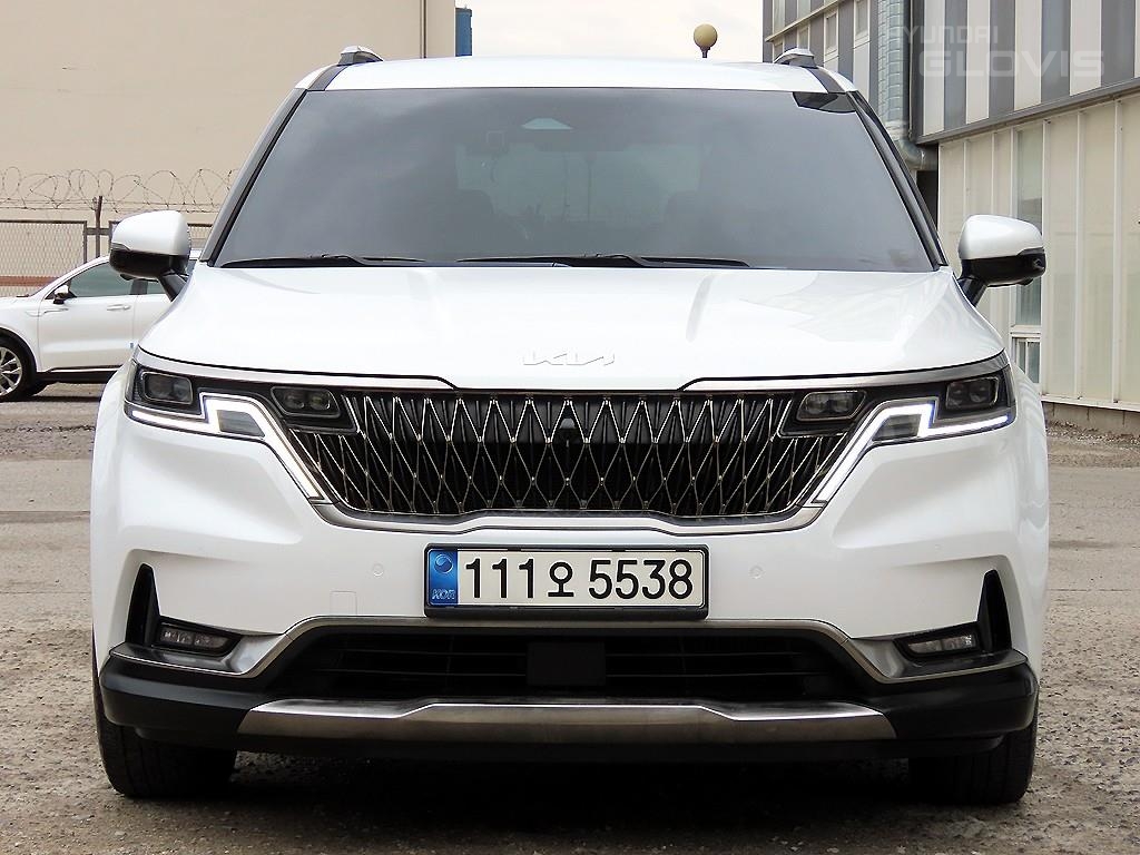 KIA New Carnival 9-Seater Diesel
