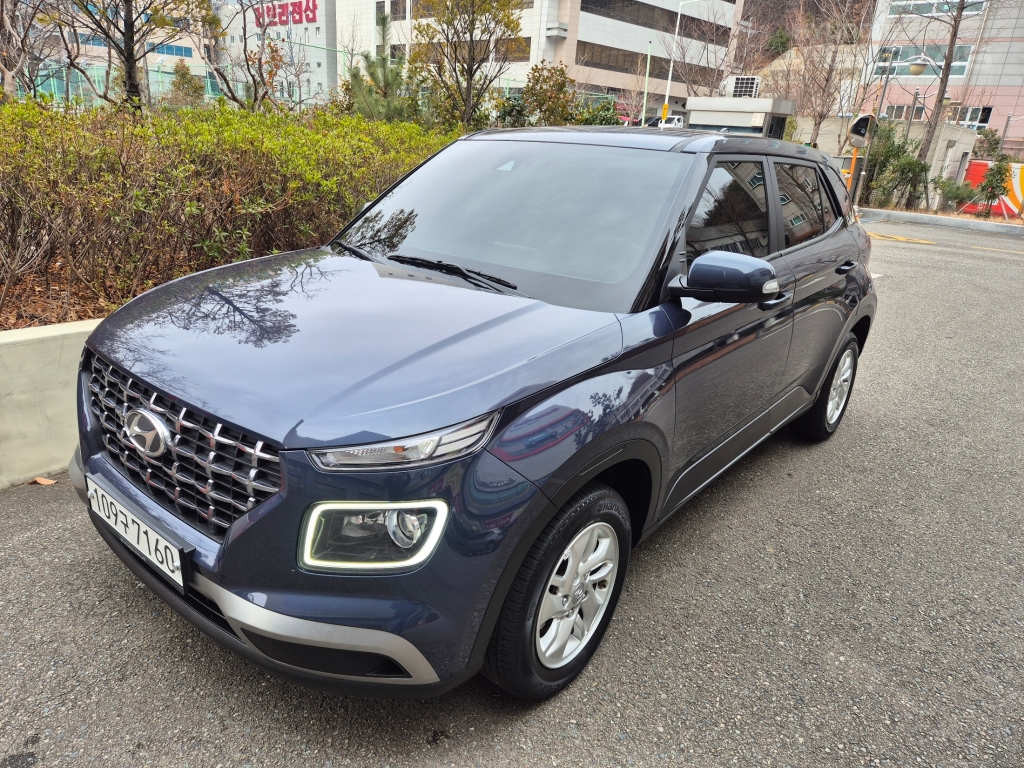 HYUNDAI Venue Smart