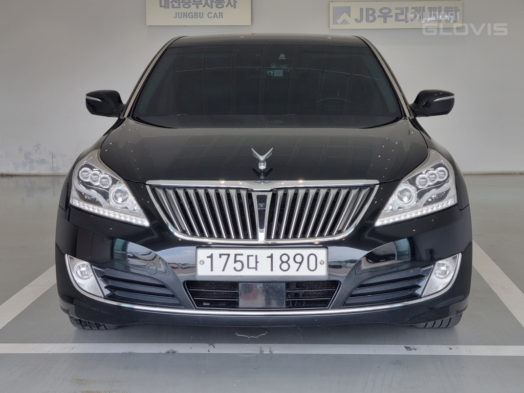 HYUNDAI Ecuus (New Model) VL380