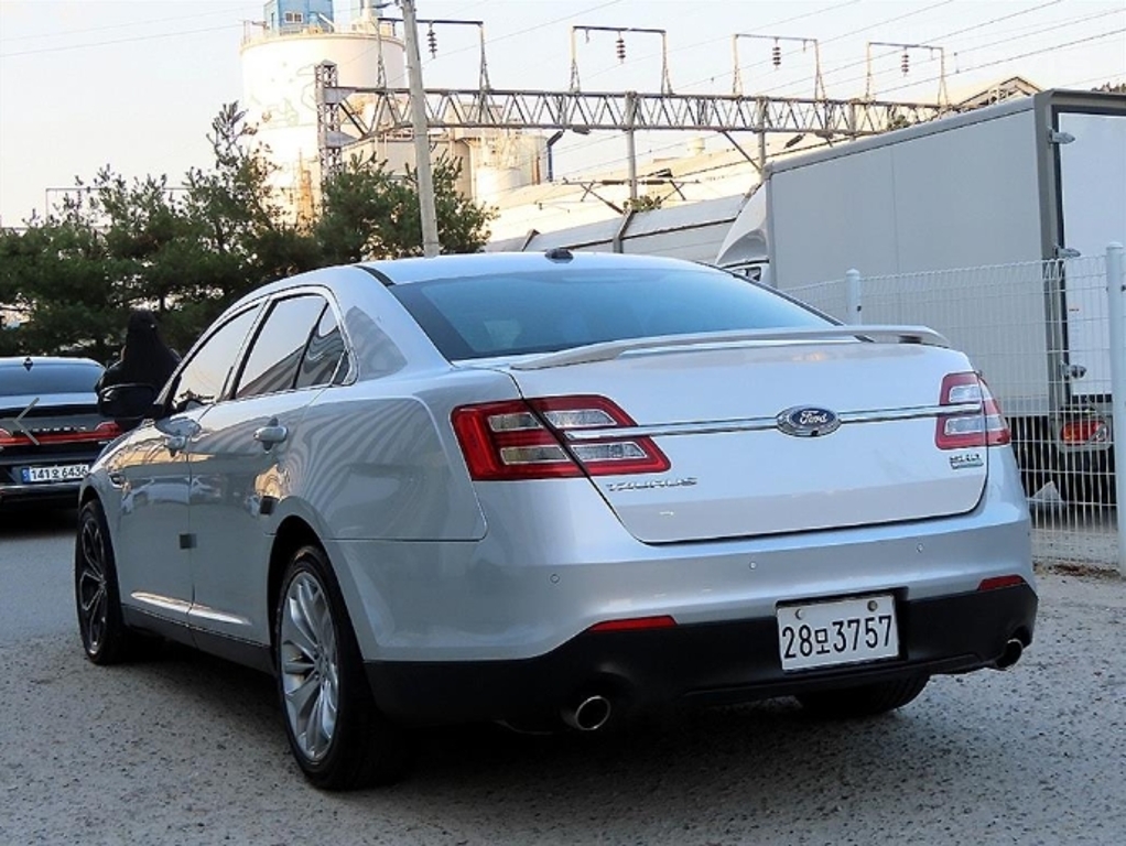 FORD Taurus (6th Generation) 2.0 Ecoboost
