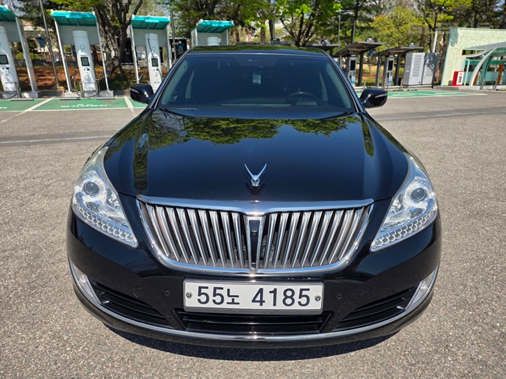 HYUNDAI Ecuus (New Model) VS380
