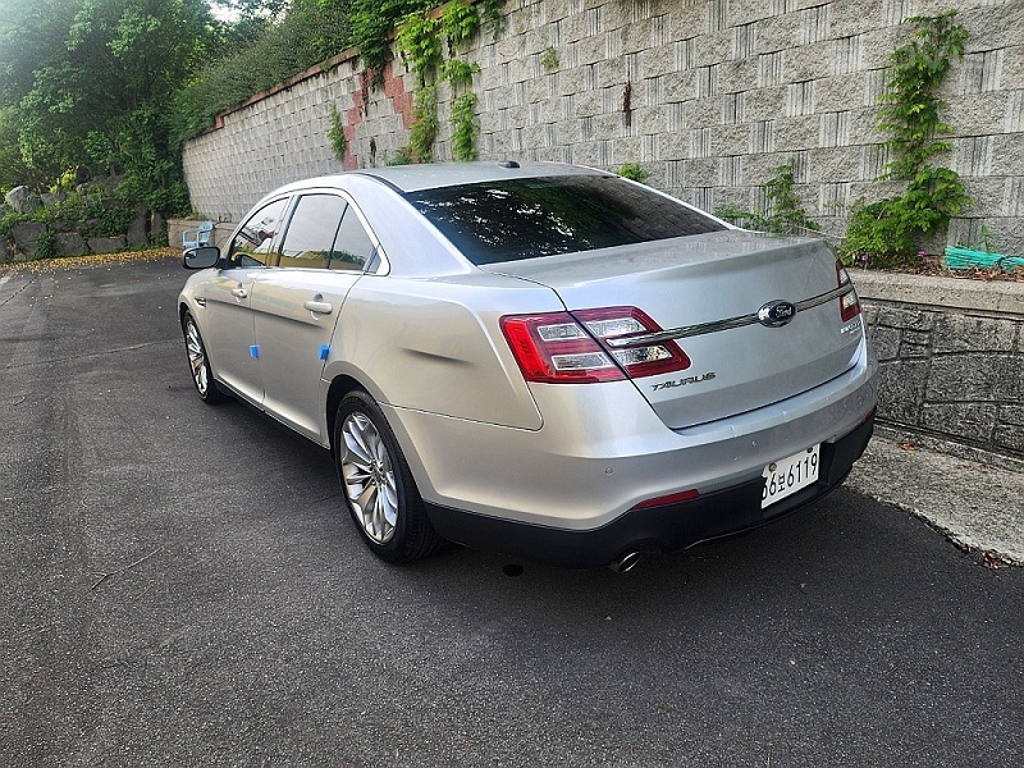 FORD Taurus (6th Generation) 2.0 Ecoboost