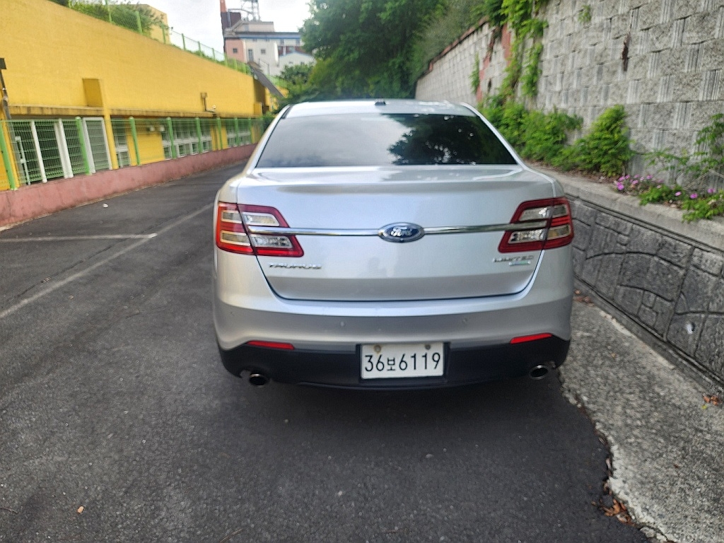 FORD Taurus (6th Generation) 2.0 Ecoboost