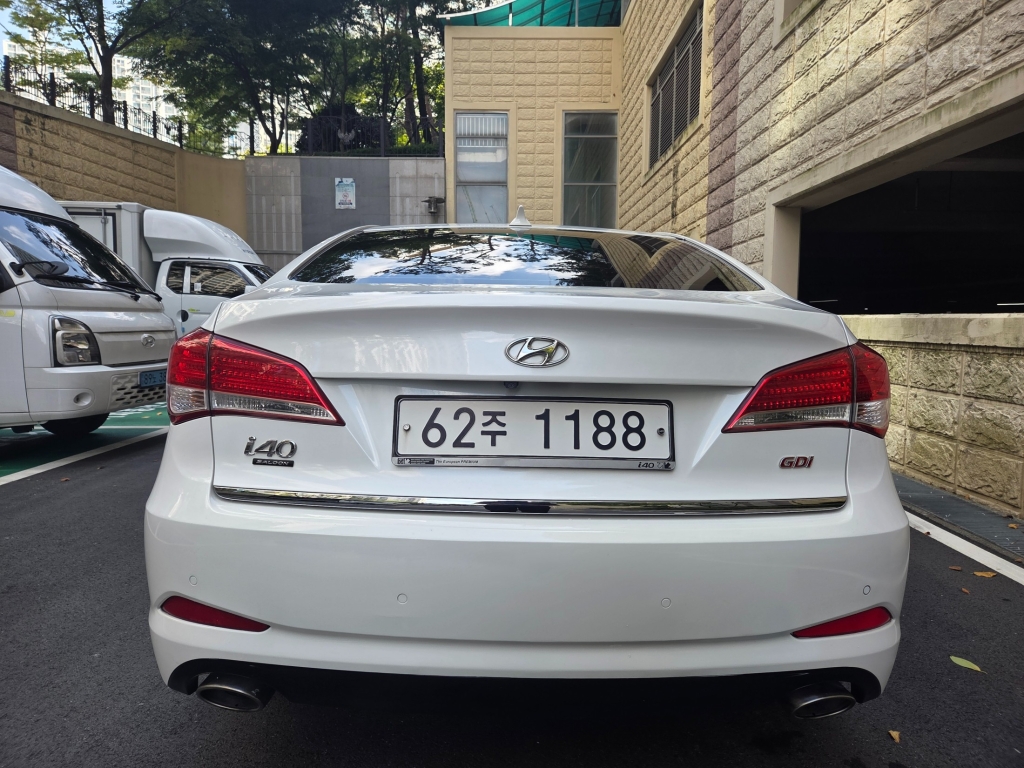 HYUNDAI I40 Saloon 2.0 GDI