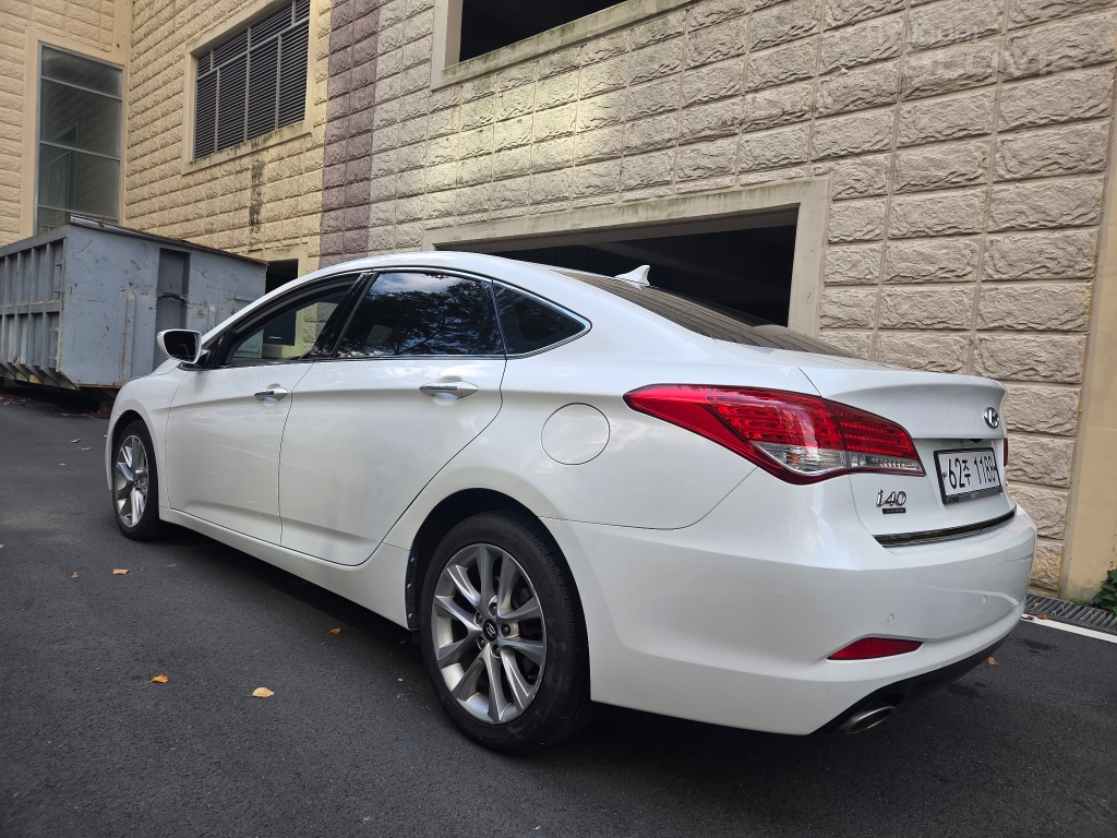 HYUNDAI I40 Saloon 2.0 GDI