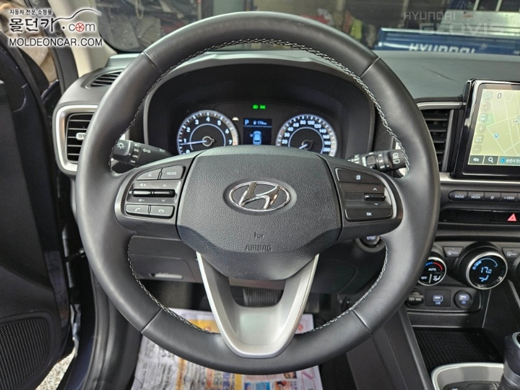 HYUNDAI Venue Smart