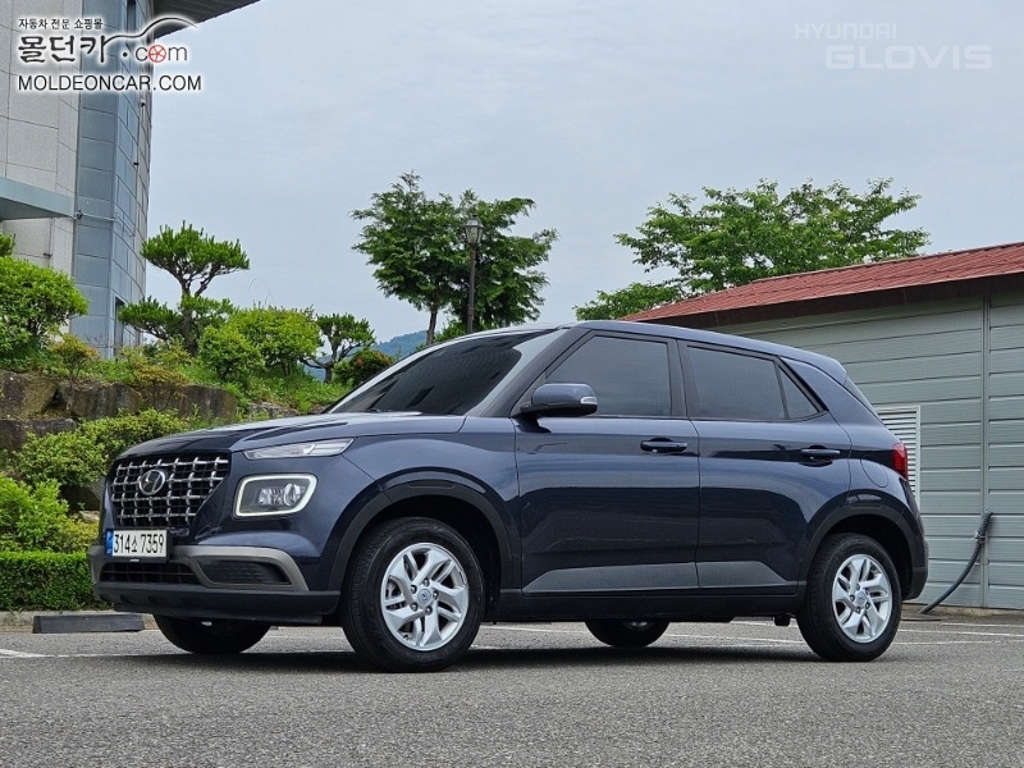 HYUNDAI Venue Smart