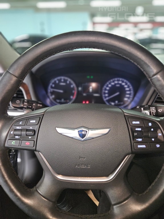 HYUNDAI Genesis DH G330