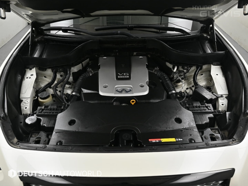 INFINITY QX70 3.7 S AWD
