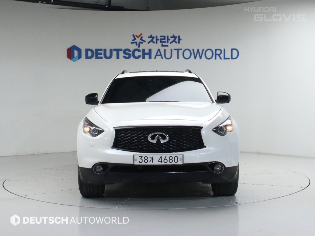 INFINITY QX70 3.7 S AWD