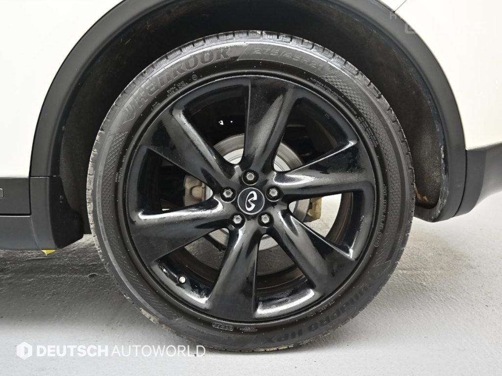 INFINITY QX70 3.7 S AWD