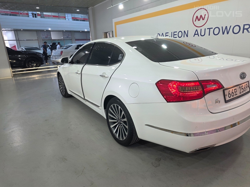 KIA K7 Prestige 3.0 GDI