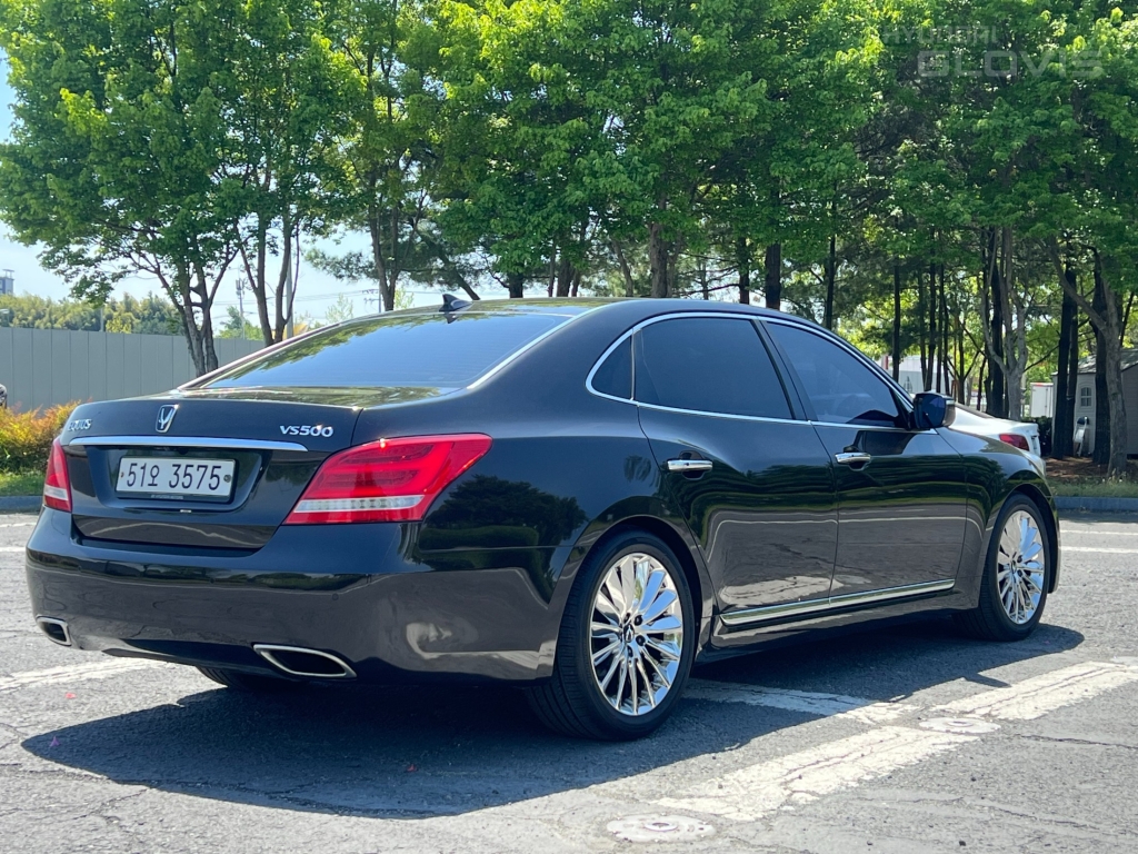 HYUNDAI Ecuus (New Model) VS500
