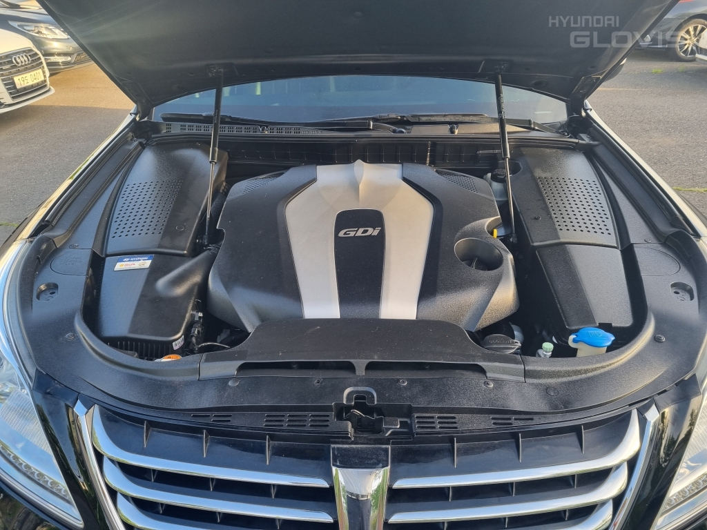 HYUNDAI Ecuus (New Model) VS380