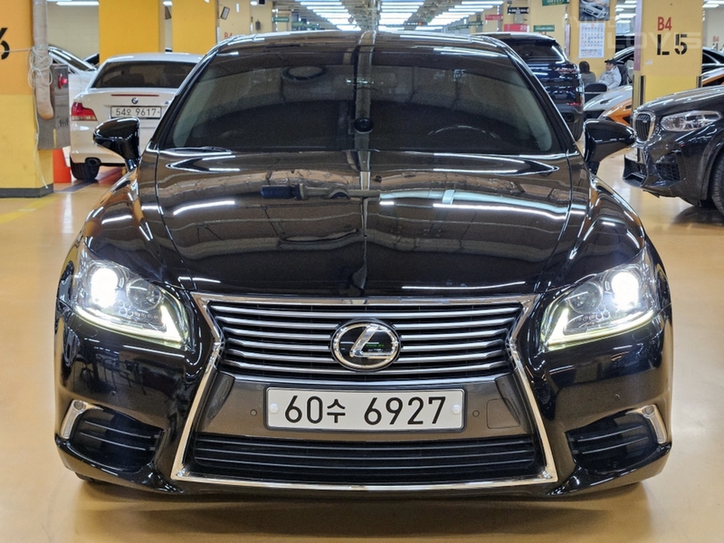 LEXUS LS (4th Generation) 460