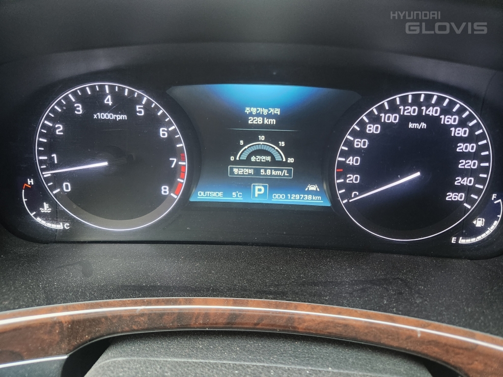HYUNDAI Ecuus (New Model) VS380