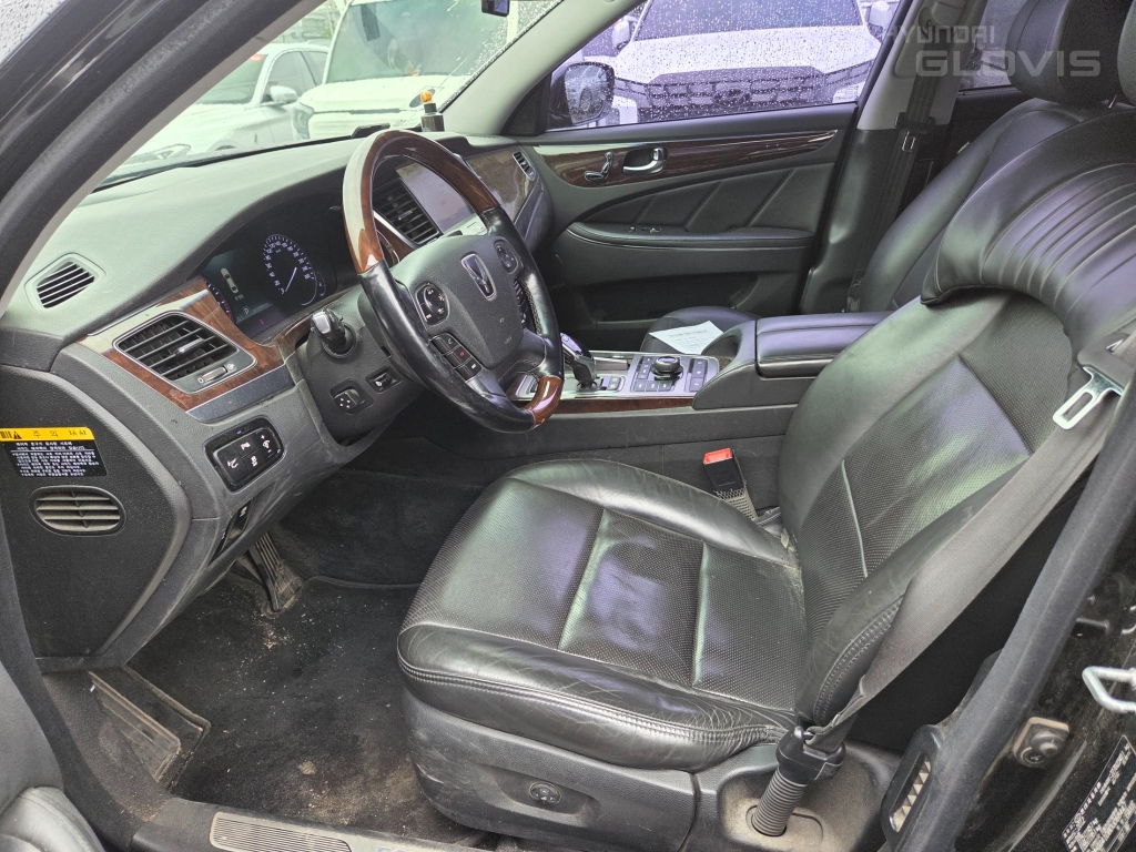 HYUNDAI Ecuus (New Model) VS380