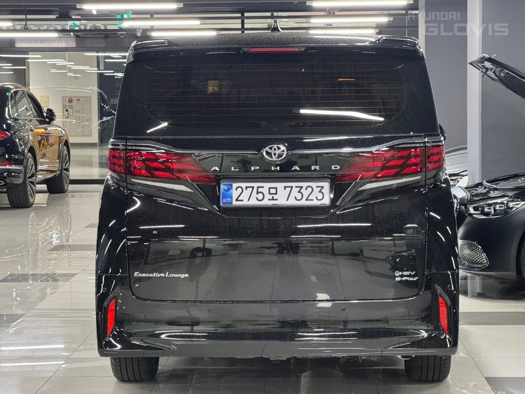 TOYOTA Alphard (4th Generation) 2.5 HEV AWD