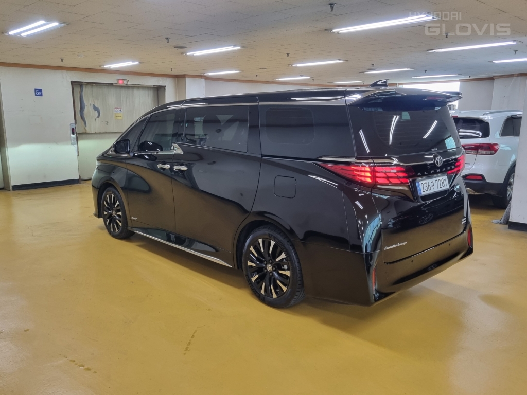 TOYOTA Alphard (4th Generation) 2.5 HEV AWD