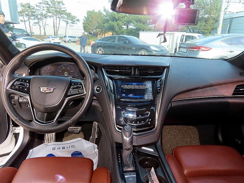 CADILLAC CTS (3rd Generation) 2.0 AWD